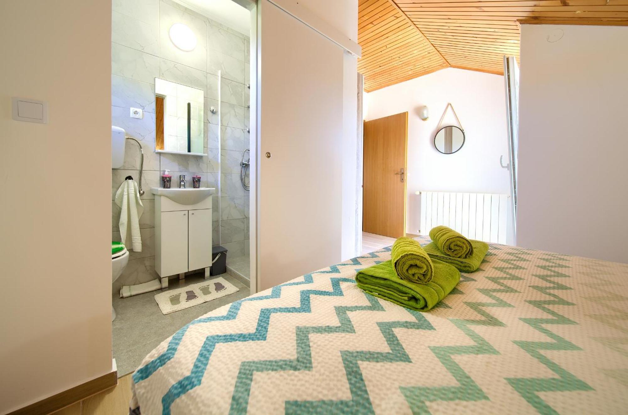 Apartment Lipovac Malinska Exterior photo