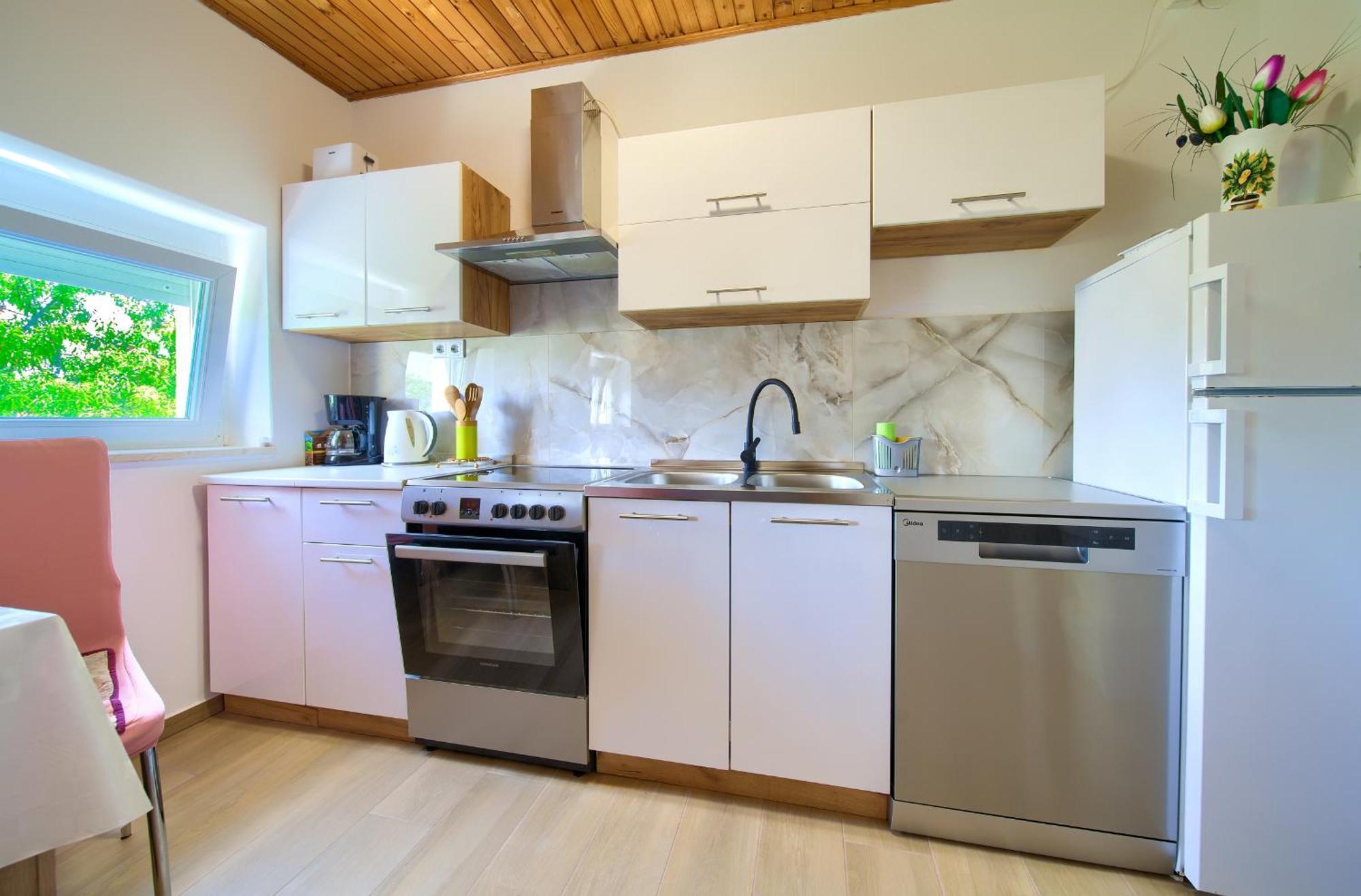 Apartment Lipovac Malinska Exterior photo